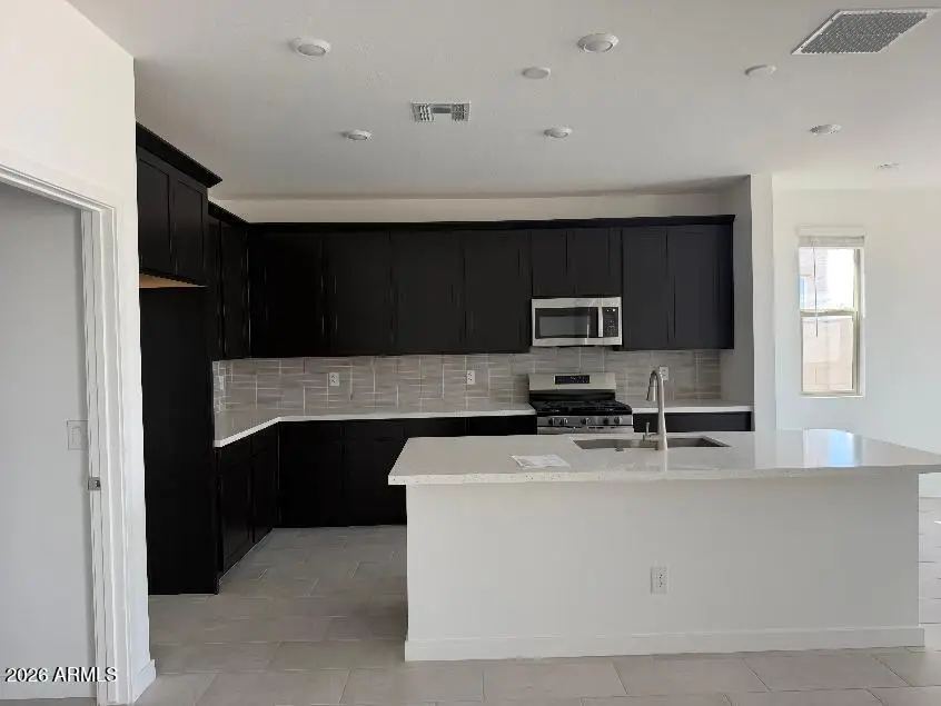 18234 W Pioneer Street, Goodyear, AZ 85338 - #3