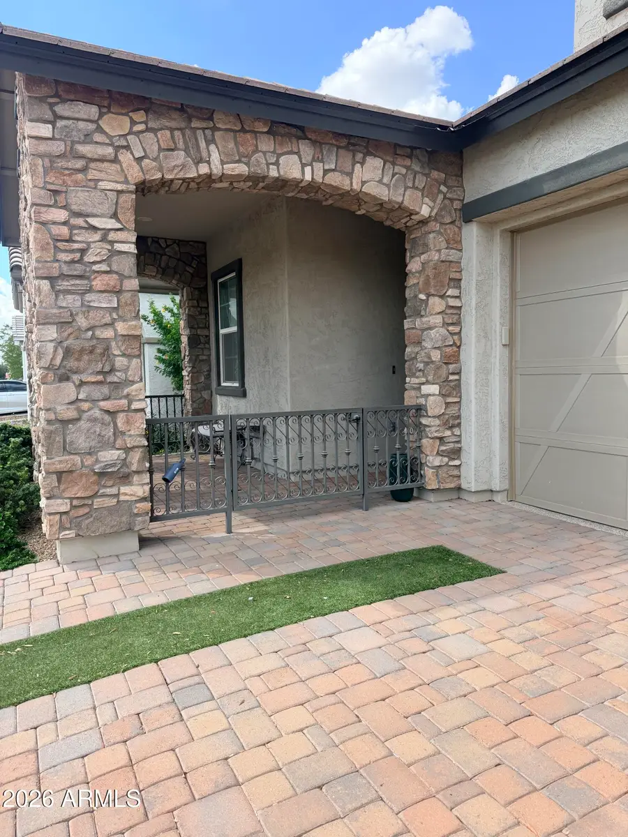 10142 E Nichols Avenue, Mesa, AZ 85209 - #3