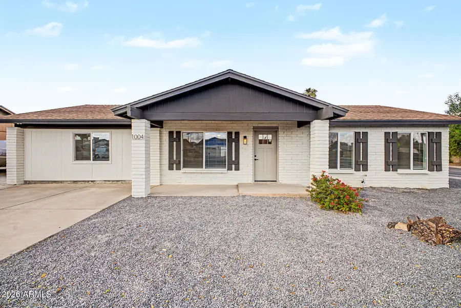 1004 W Manhatton Drive, Tempe, AZ 85282 - #2