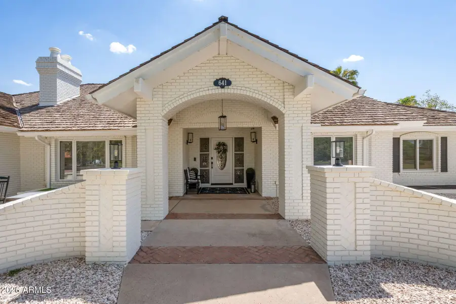 641 E Houston Avenue, Gilbert, AZ 85234 - #2