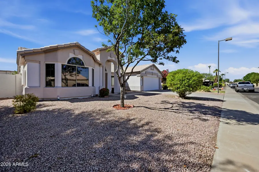 762 S Bahama Drive, Gilbert, AZ 85296 - #2