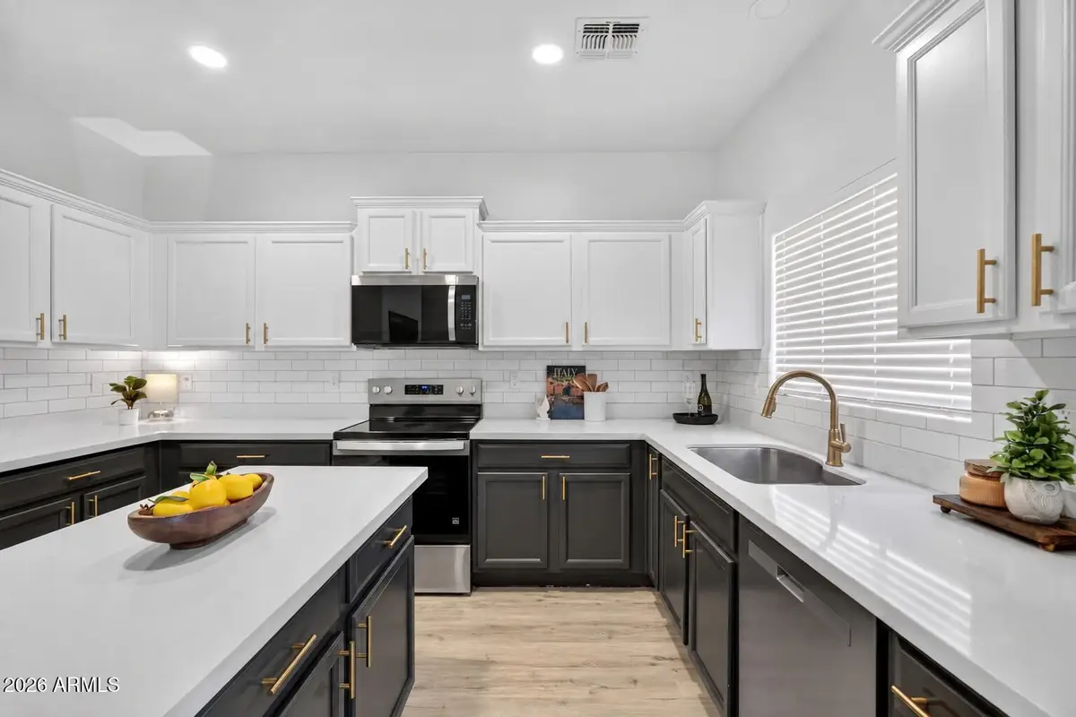 7127 S 53rd Lane, Laveen, AZ 85339 - #1