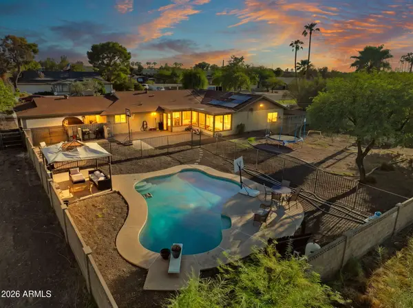 7330 W Angela Drive, Glendale, AZ 85308