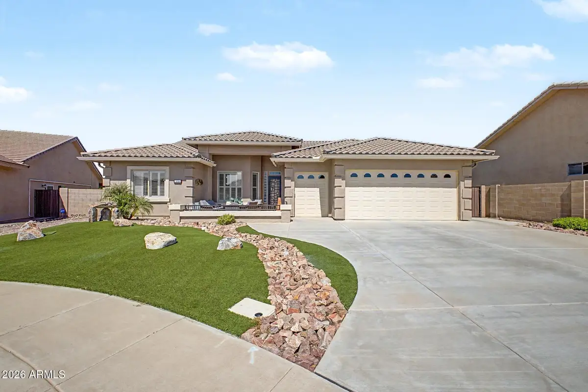 2758 S Royal Wood Circle, Mesa, AZ 85209 - #1