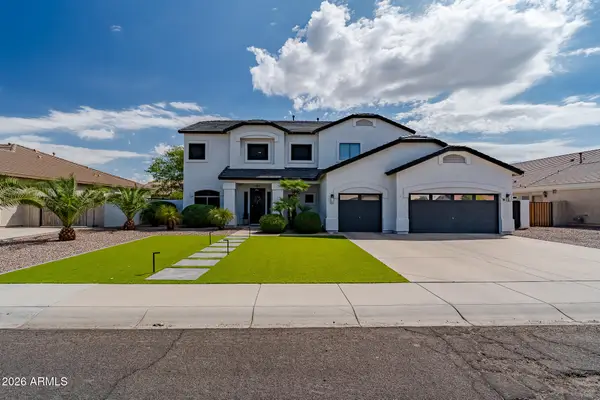 2885 S Palm Street, Gilbert, AZ 85295