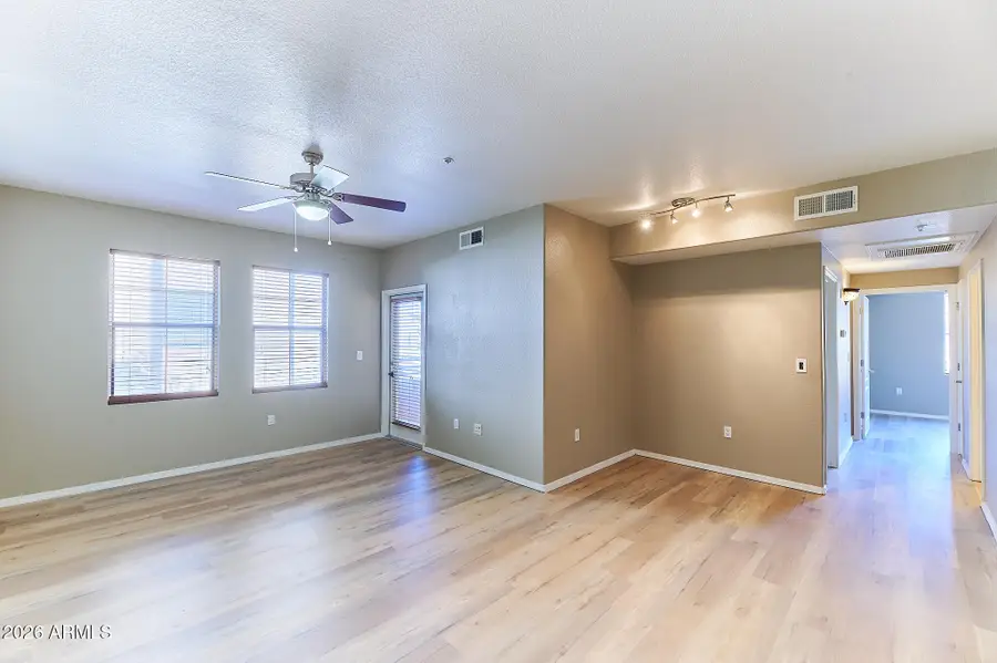 5302 E Van Buren Street #2002, Phoenix, AZ 85008 - #3