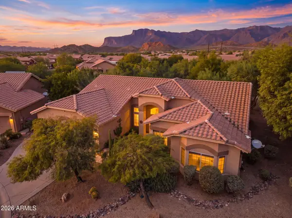 7622 E Menodora Circle, Gold Canyon, AZ 85118
