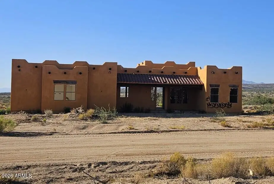 12353 E Old Mule Drive, Kingman, AZ 86401 - #1