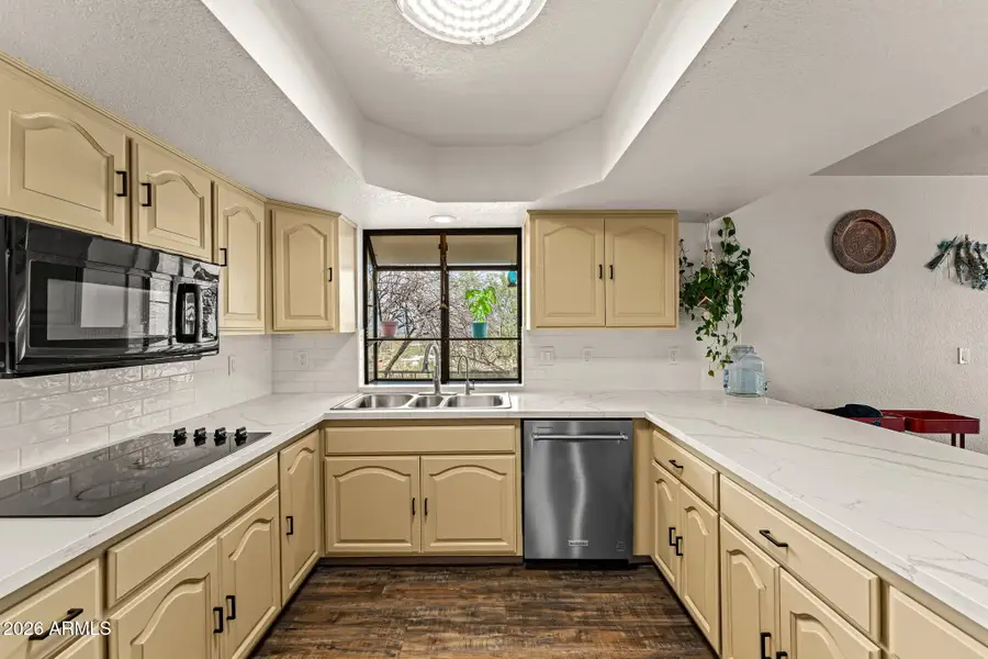969 S Saguaro Drive, Wickenburg, AZ 85390 - #3