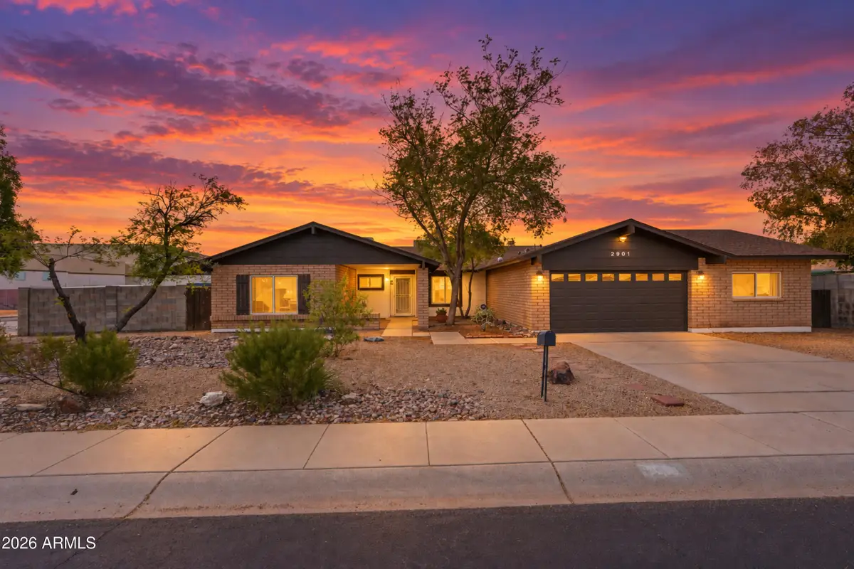2901 W Kathleen Road, Phoenix, AZ 85053 - #1