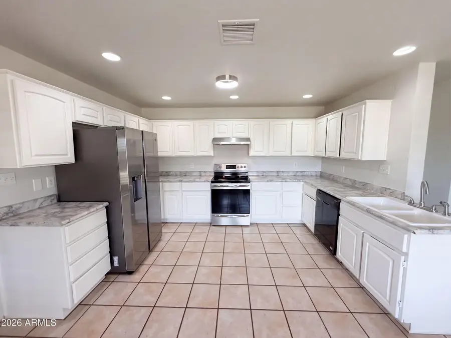 6339 W Monterosa Street, Phoenix, AZ 85033 - #2