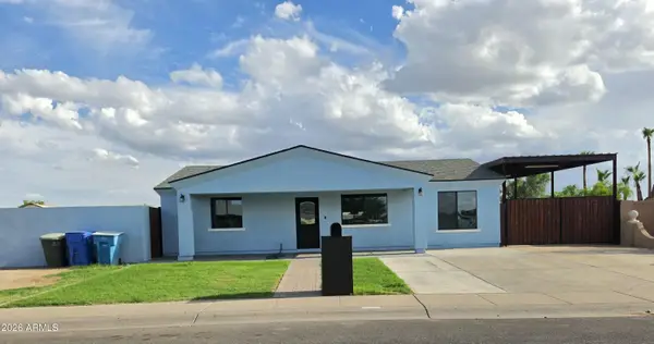 8637 W Earll Drive, Phoenix, AZ 85037