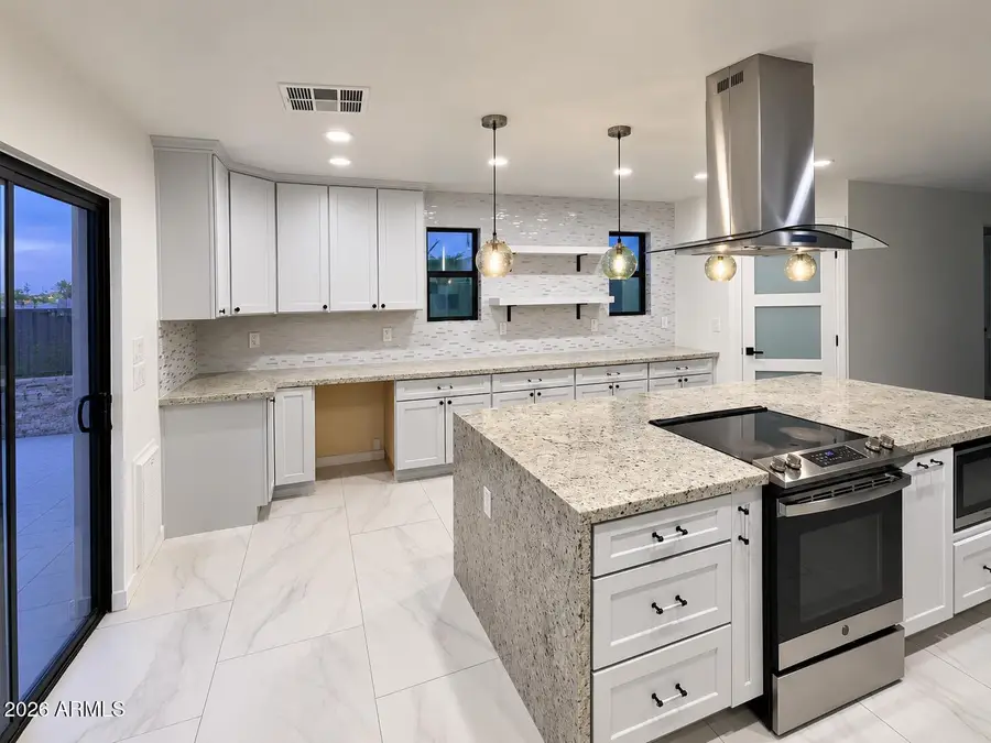 8637 W Earll Drive, Phoenix, AZ 85037 - #3