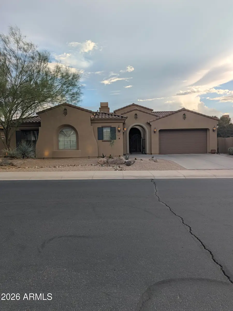 18047 W Narramore Road, Goodyear, AZ 85338 - #2