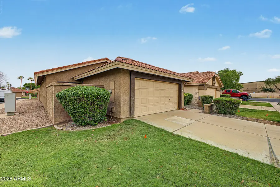 924 W Sunward Drive, Gilbert, AZ 85233 - #2