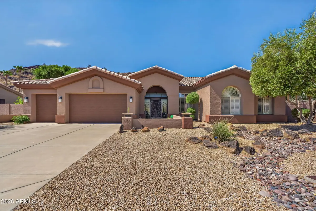 5565 W Pinnacle Hill Drive, Glendale, AZ 85310 - #1