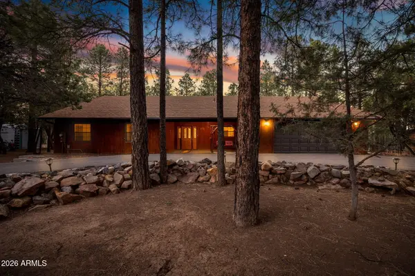 2202 Forest Park Drive, Overgaard, AZ 85933