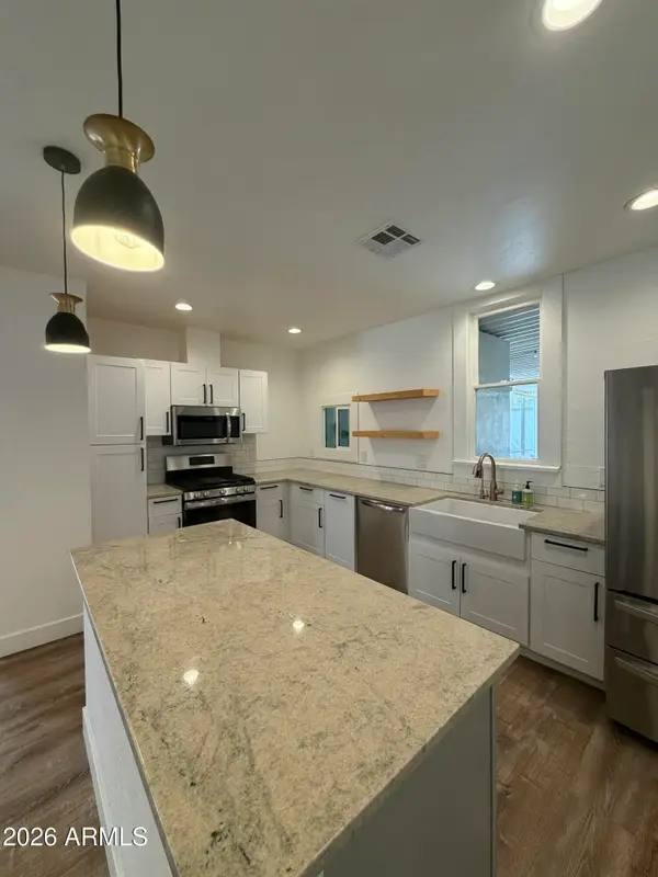 237 N Lebaron --, Mesa, AZ 85201