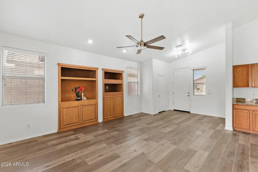 4224 E Cherry Hills Drive, Chandler, AZ 85249 - #3