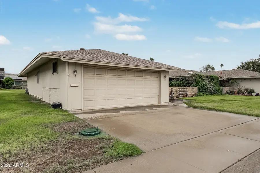 10208 W Kingswood Circle, Sun City, AZ 85351 - #2