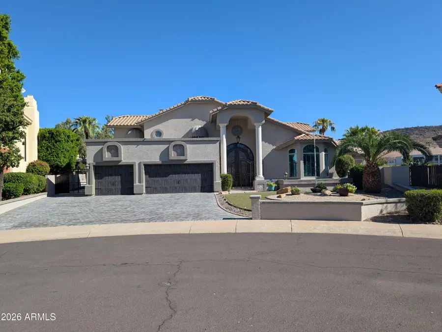 5866 W Del Lago Circle, Glendale, AZ 85308 - #3