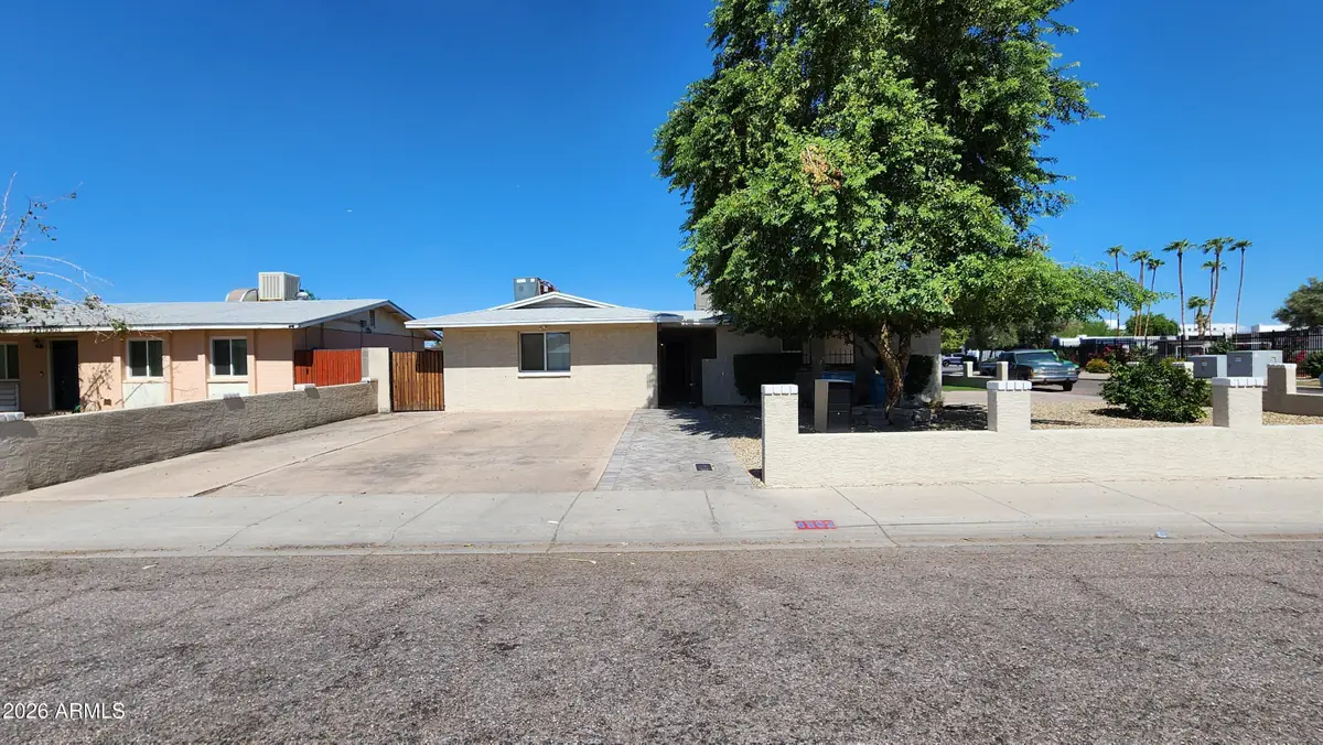4502 W Virginia Avenue, Phoenix, AZ 85035 - #1