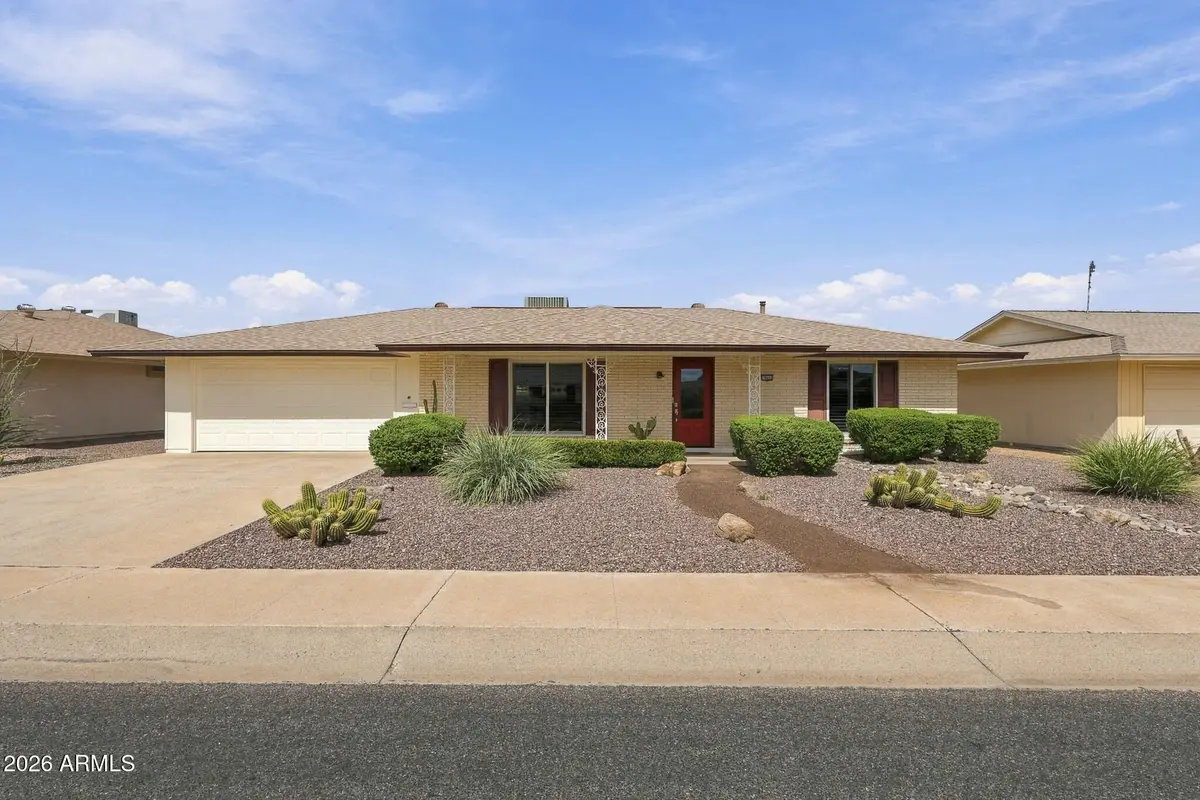 10011 W Prairie Hills Circle, Sun City, AZ 85351 - #1