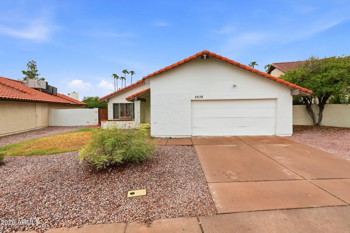 2238 S Catarina --, Mesa, AZ 85202 - #1