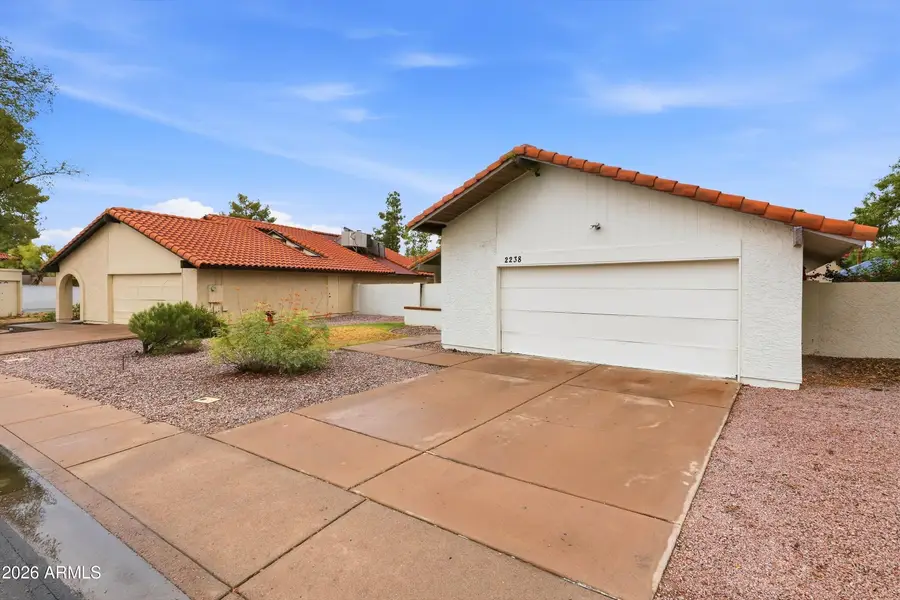 2238 S Catarina --, Mesa, AZ 85202 - #2