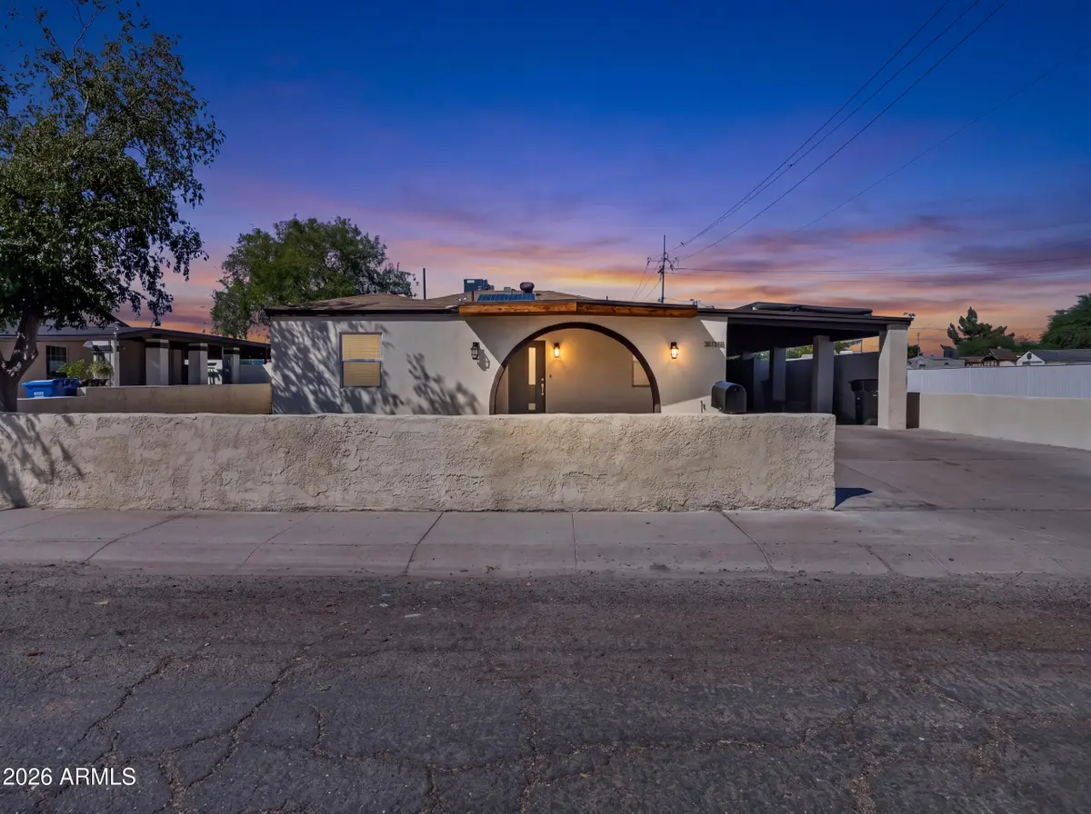3202 W Garfield Street, Phoenix, AZ 85009 - #1