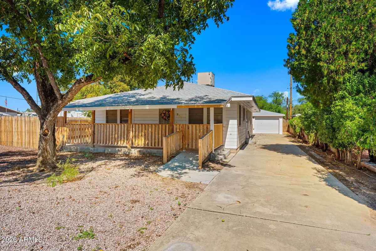 296 Genung Avenue, Wickenburg, AZ 85390 - #1