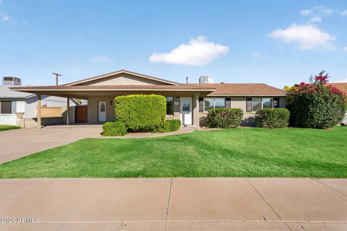 1735 N Queensbury Drive, Mesa, AZ 85201 - #1