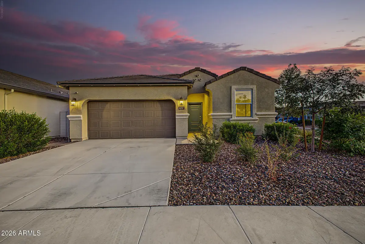 8297 W Clemente Way, Florence, AZ 85132 - #1