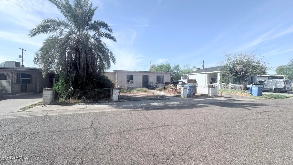 633 W Atlanta Avenue, Phoenix, AZ 85041 - #1