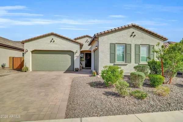 7696 W Honeysuckle Drive, Peoria, AZ 85383