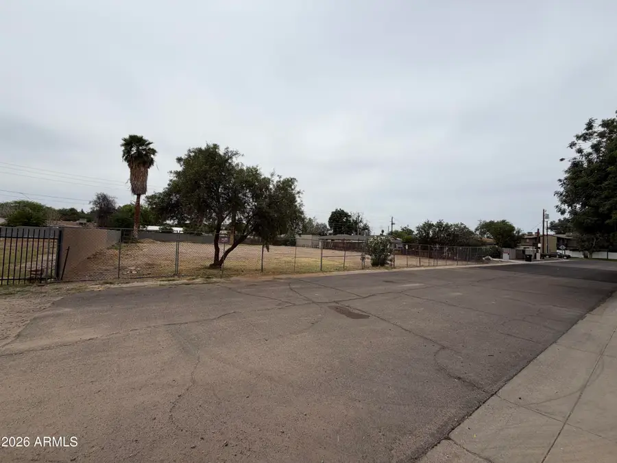 7132 N 26th Avenue #1, Phoenix, AZ 85051 - #3