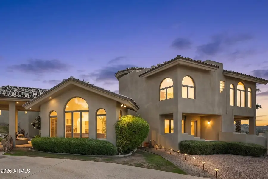 1121 E Country Gables Drive, Phoenix, AZ 85022 - #2