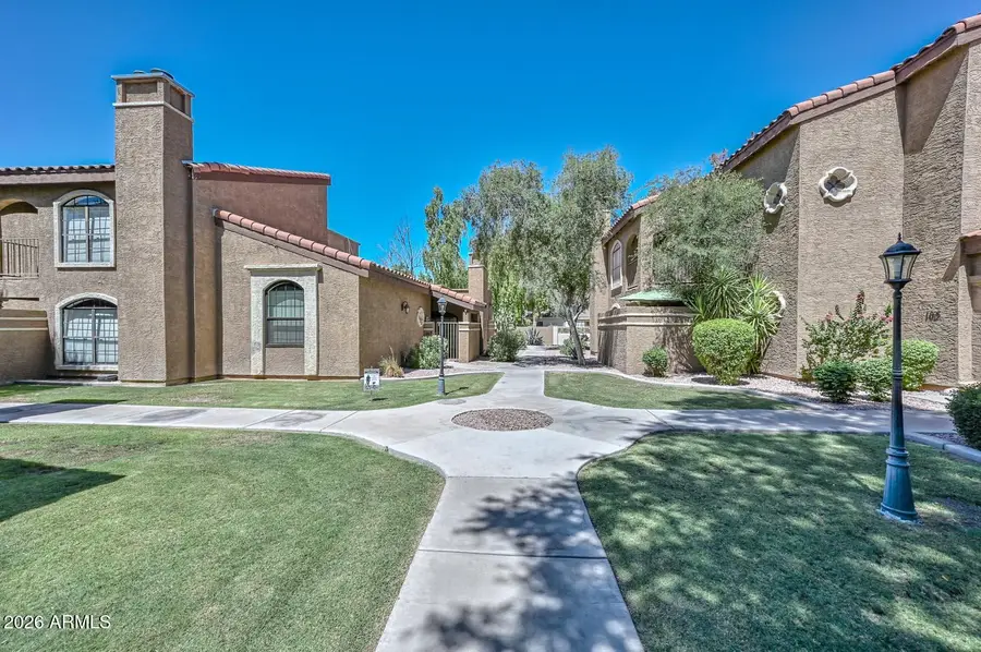 6945 E Cochise Road #Unit 106, Paradise Valley, AZ 85253 - #2