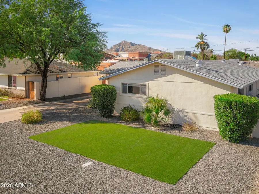 6912 E Edgemont Avenue, Scottsdale, AZ 85257 - #2