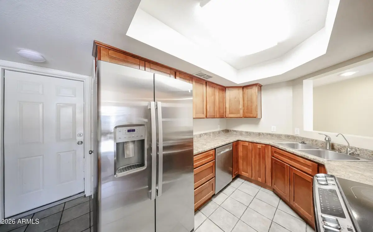 9223 N 47th Court, Glendale, AZ 85302 - #1
