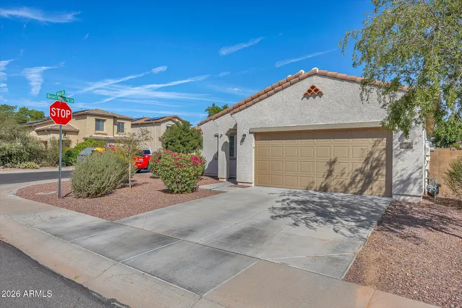 334 W Kona Drive, Casa Grande, AZ 85122 - #3