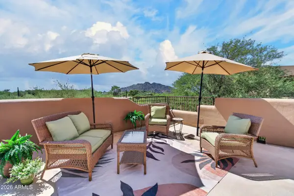 36601 N Mule Train Road #C33, Carefree, AZ 85377