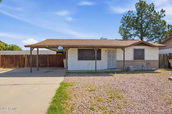 9329 N 44th Avenue, Glendale, AZ 85302