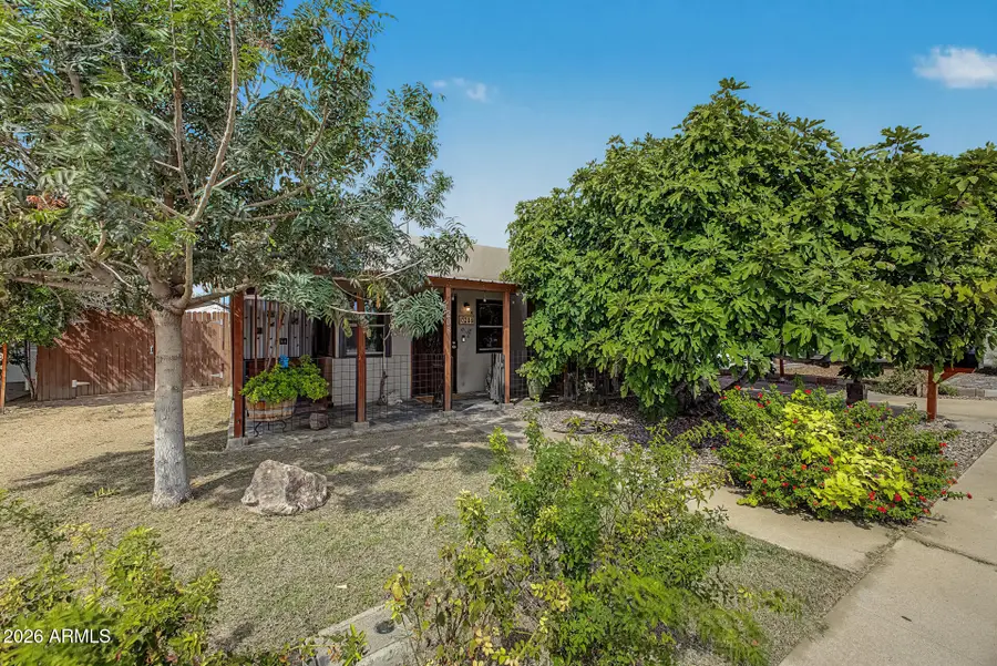 208 N Horne --, Mesa, AZ 85203 - #2