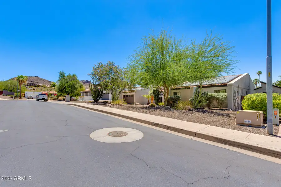 925 E Waltann Lane, Phoenix, AZ 85022 - #2