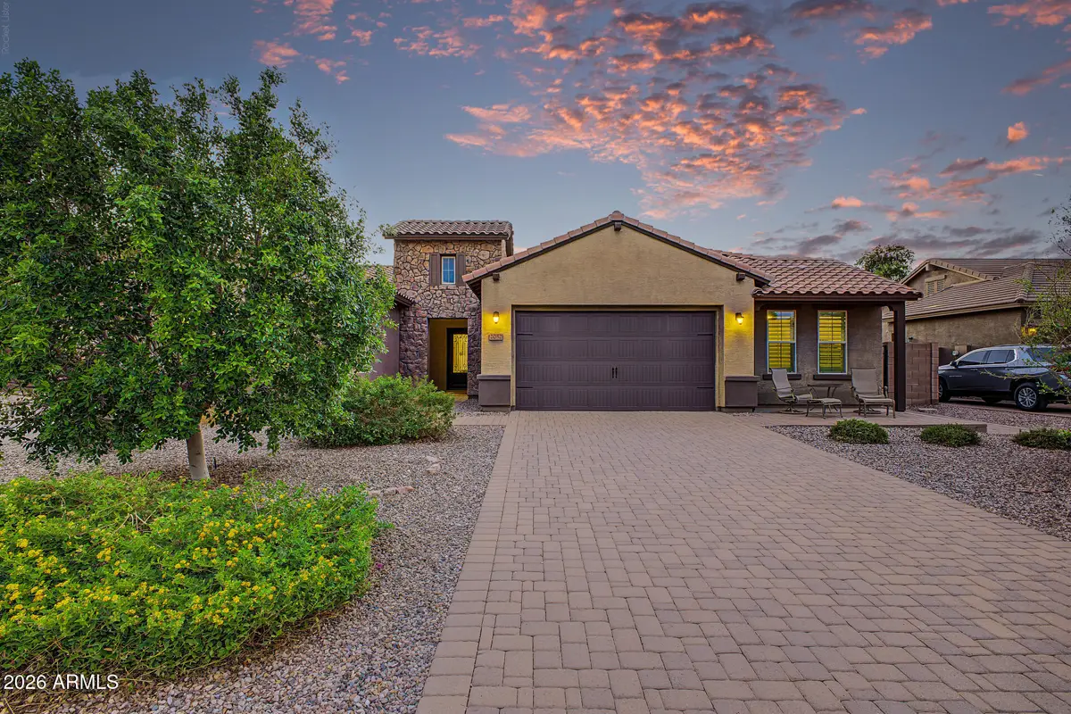 2052 S Navajo Court, Chandler, AZ 85286 - #1