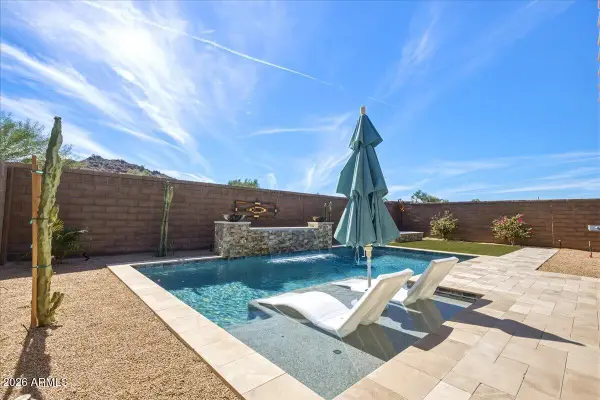 16849 W Paseo Way, Goodyear, AZ 85338