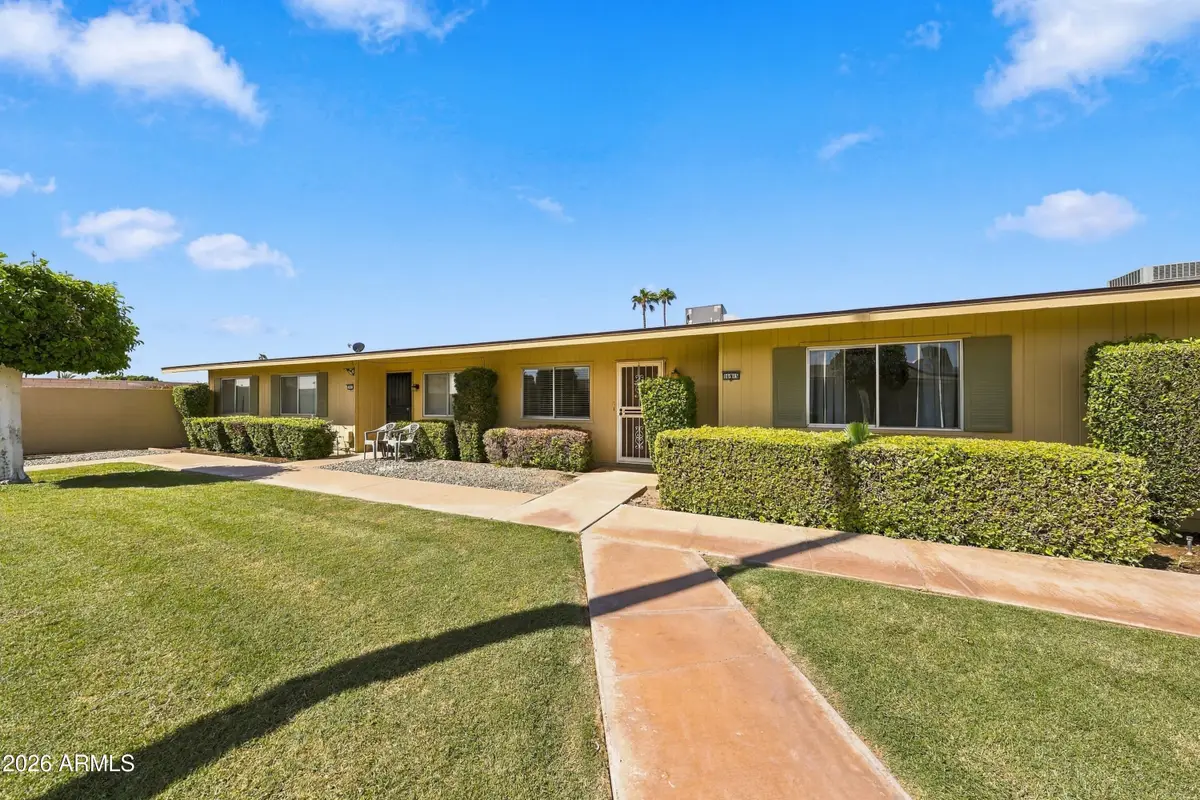10915 W Santa Fe Drive, Sun City, AZ 85351 - #1