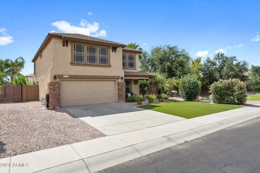 3921 E Esplanade Avenue, Gilbert, AZ 85297 - #2