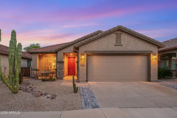 32119 N Echo Canyon Road, San Tan Valley, AZ 85143